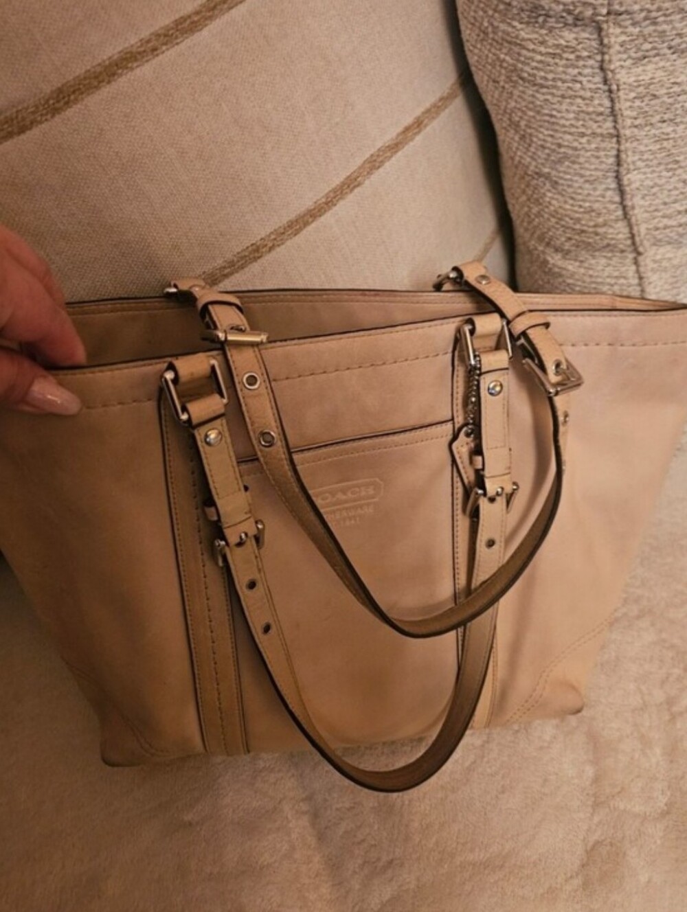 Coach East West Tan Camel Genuine Leatherware Tote with Hangtag - Picture 6 of 6